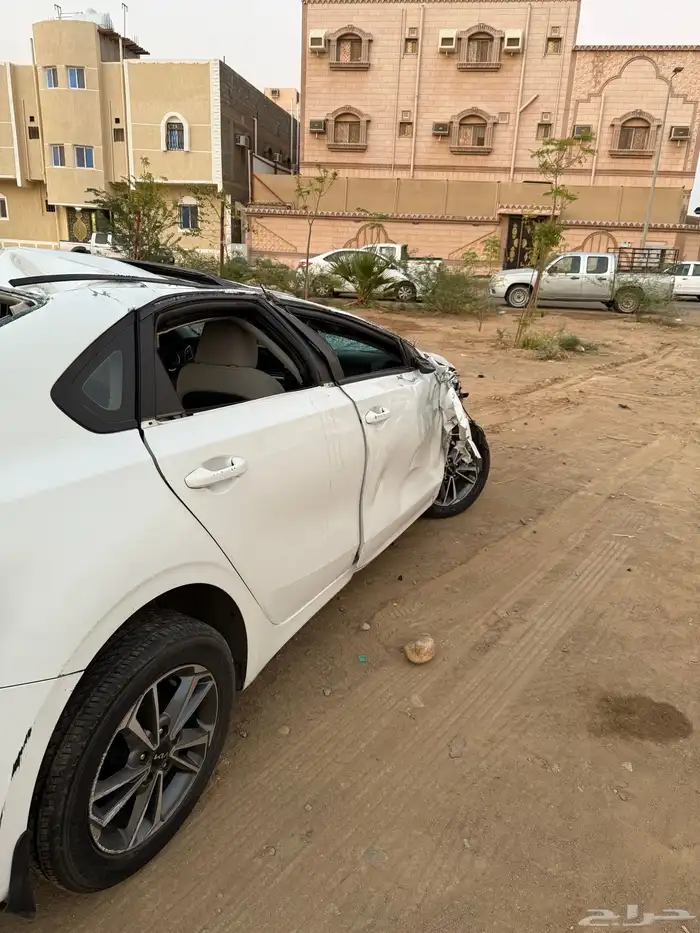 كيا سيراتو تالف 5