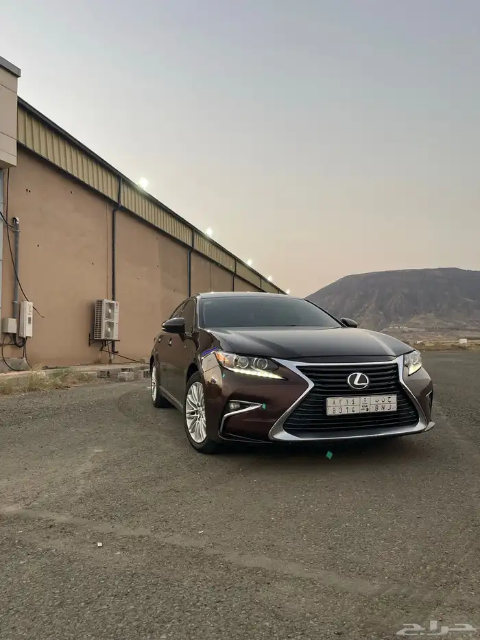 لكزس اي اس 350 فل كامل وارد عبداللطيف جميل 13