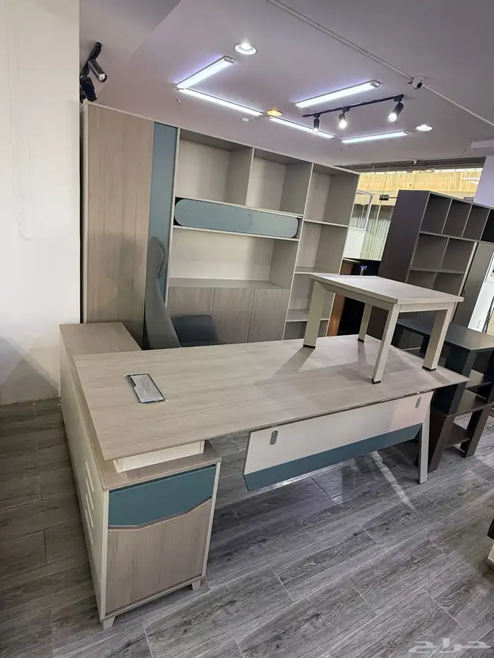 طاولات مكتبية فاخرة جديدة تمام ا للرئيس موجود 12