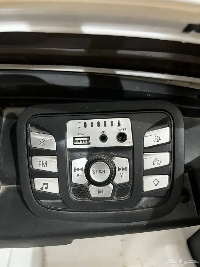 سيارة اطفال كهربائية للبيع 3