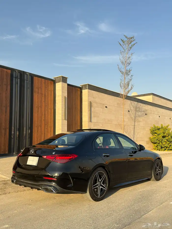 مرسيدس C200AMG جفالي فل كامل 2022 بسعر مميز 4