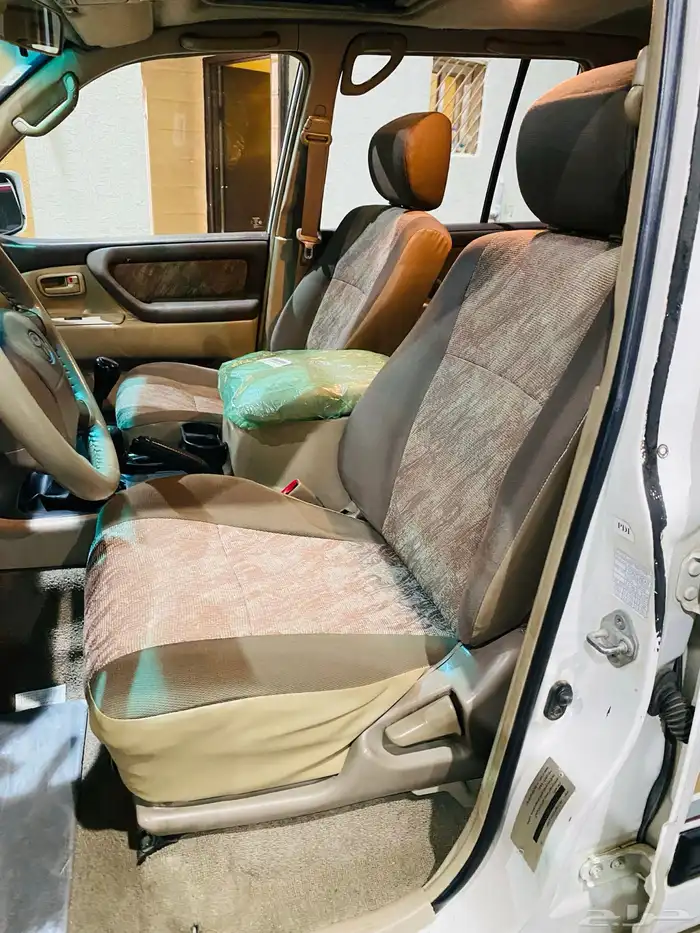 تويوتا لاندكروزر 2001 16