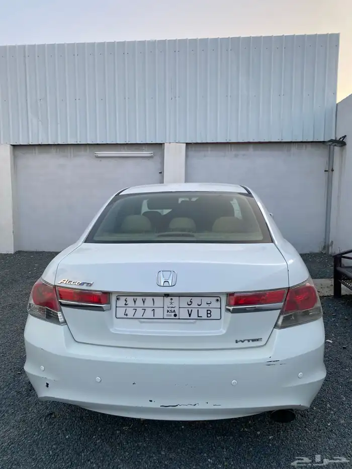 هوندا أكورد بلد 8