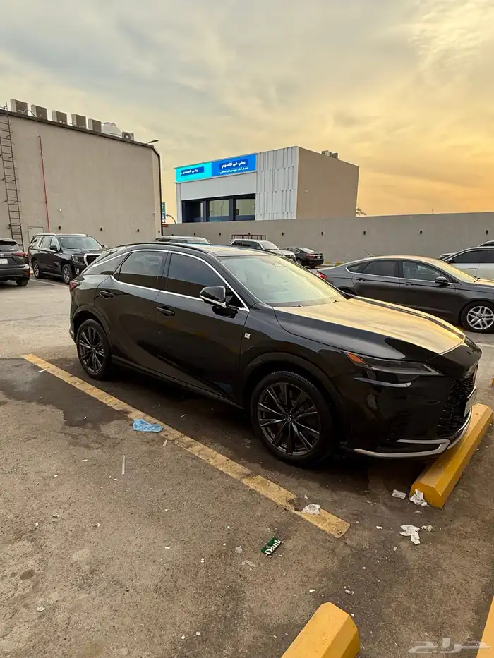 لكزس RX 350 F Sport 3