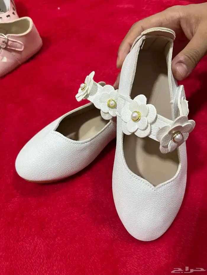 أحذية وشناط وقبعات 21