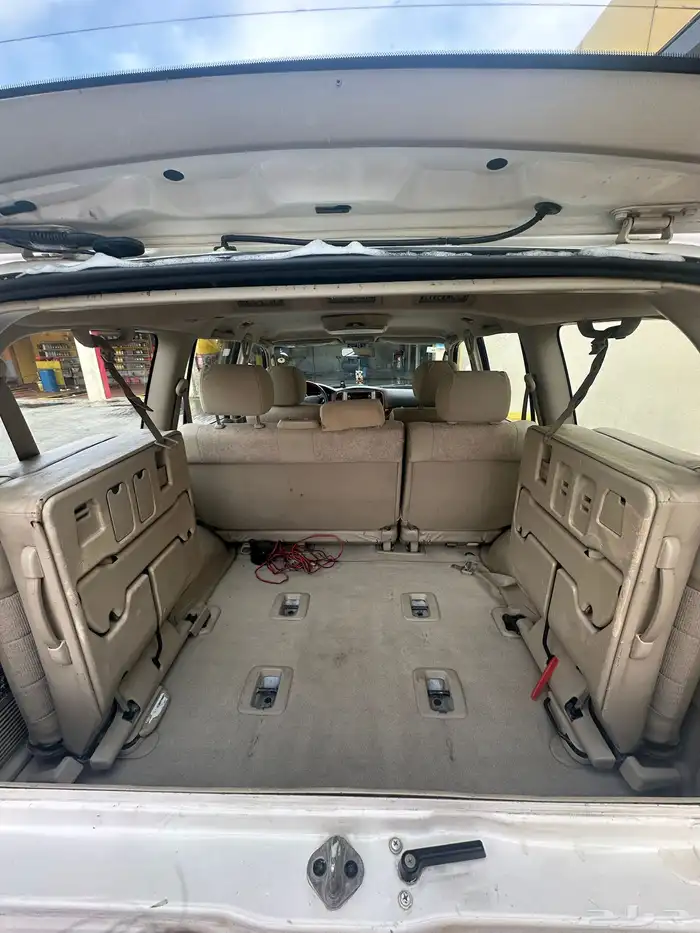 لاندكلوزر 2006 0