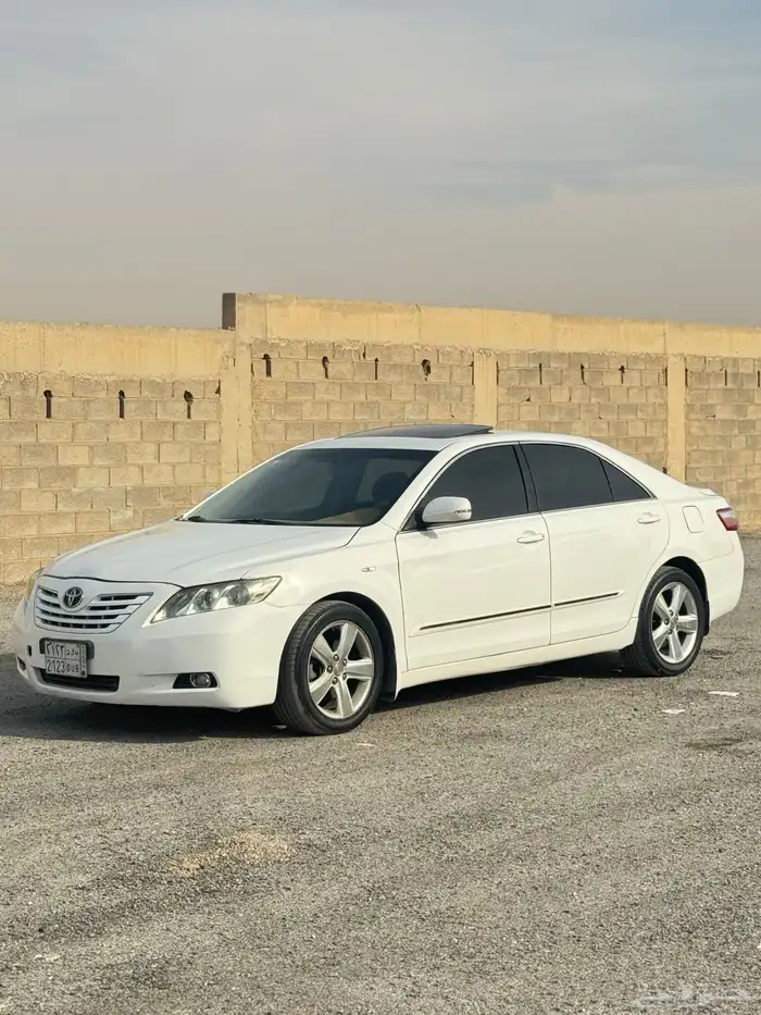 كامري 2008 للبيع 2