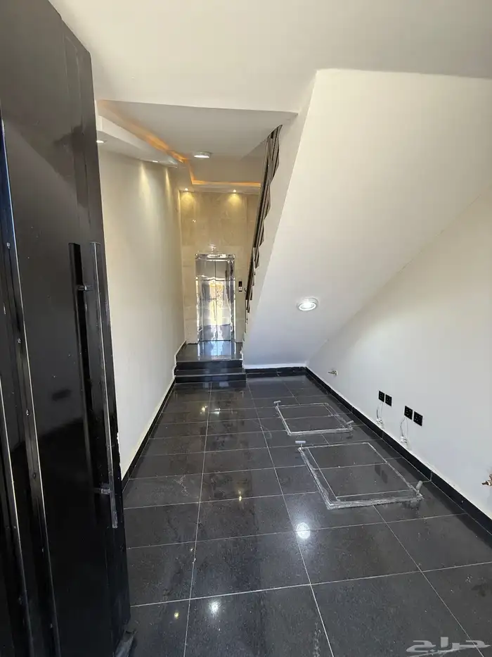 للبيع شقق علويه بمصعد جاهز وسطح خاص ابها قرطبه ب 500الف 2