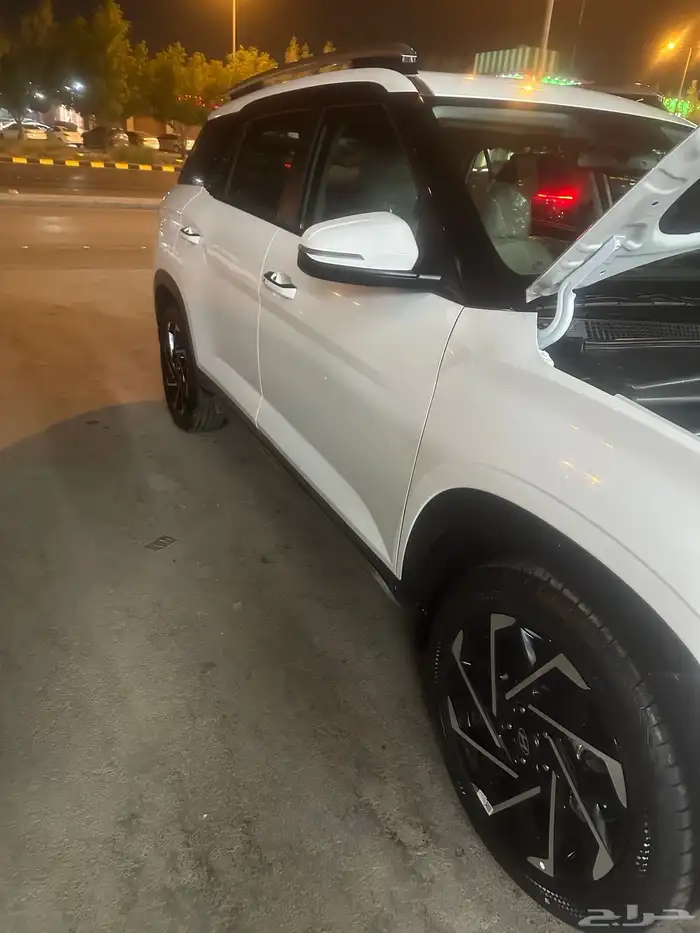 كريتا جراند 2025 بقراطيس الوكالة ممشى ألف كيلو فقط 12