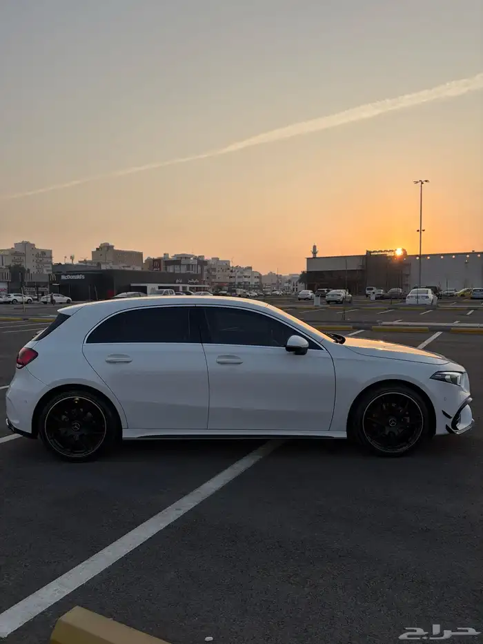 مرسيدس A200 قمة الفخامه 2021 بسعر مميز ممشى قليل 4