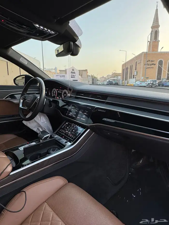اودي 2021 A8 لارج 2