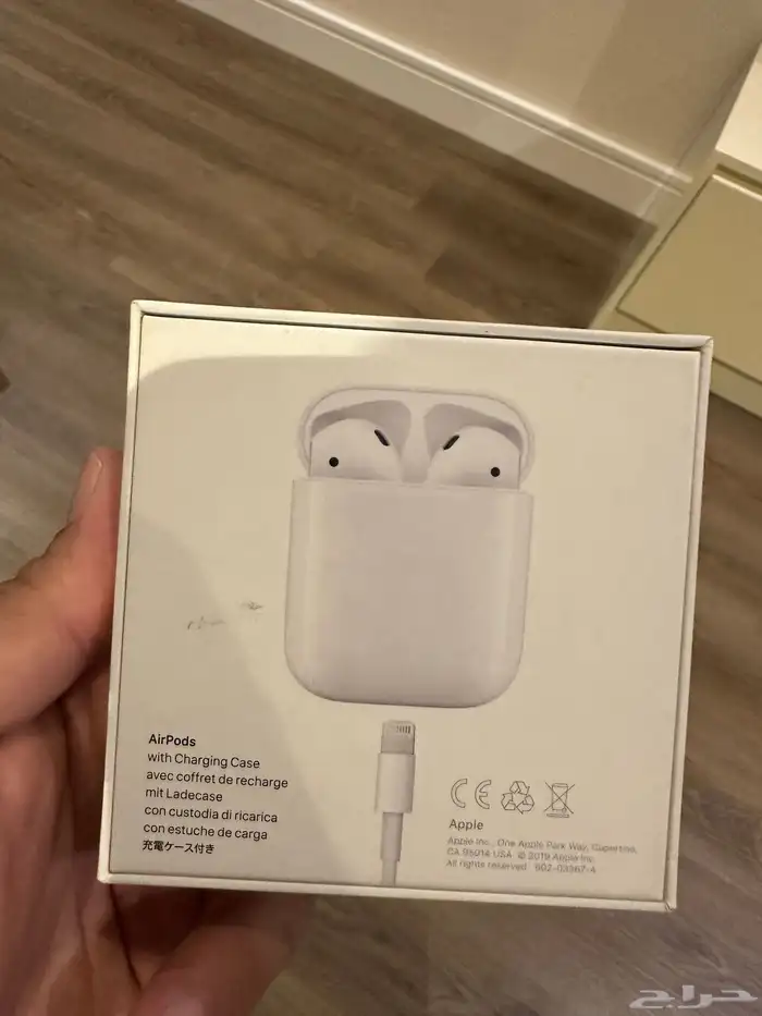 سماعة ابل ايروبدز اصليه الإصدار الثالث مع سماعة اصدار الثاني 3