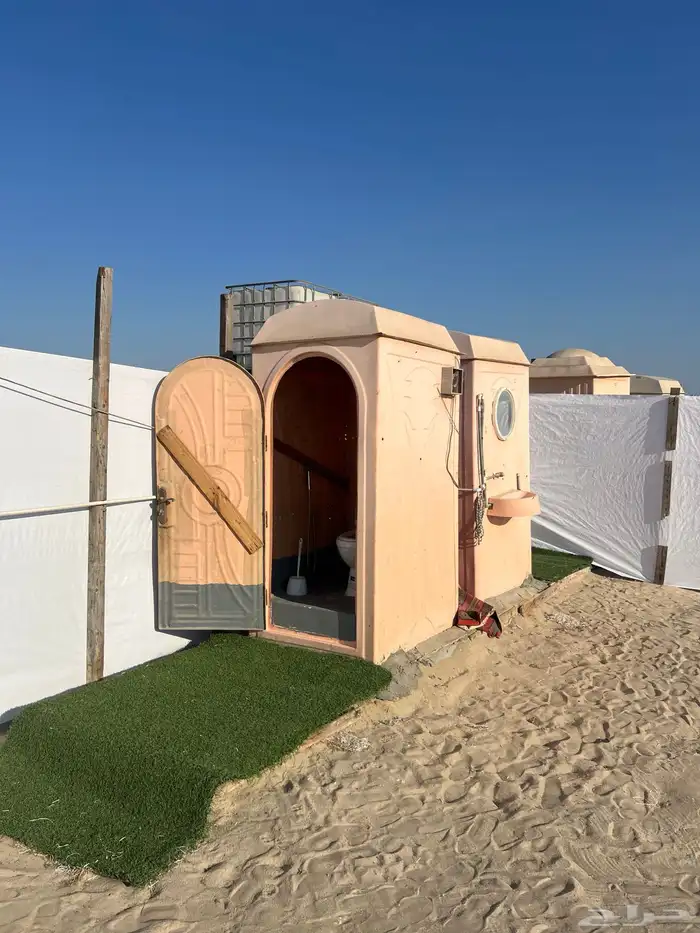 مخيم للبيع 1