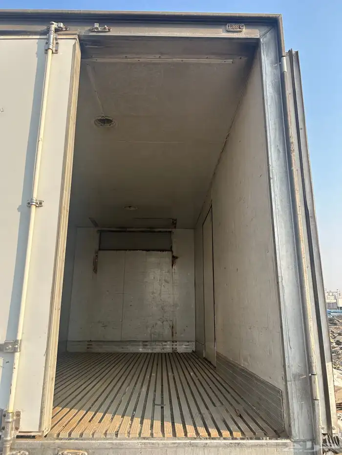 للبيع دينا ثلاجة بدون جهاز التبريد 3