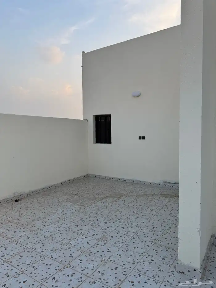 شقة روف للبيع 21