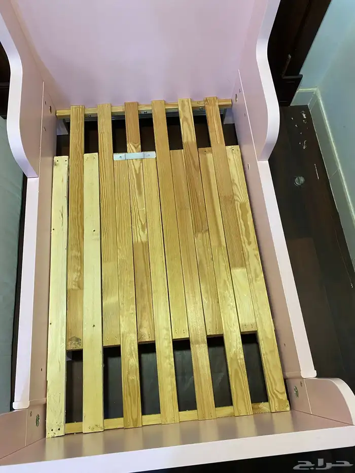 سرير مع المرتبة من إيكيا 9