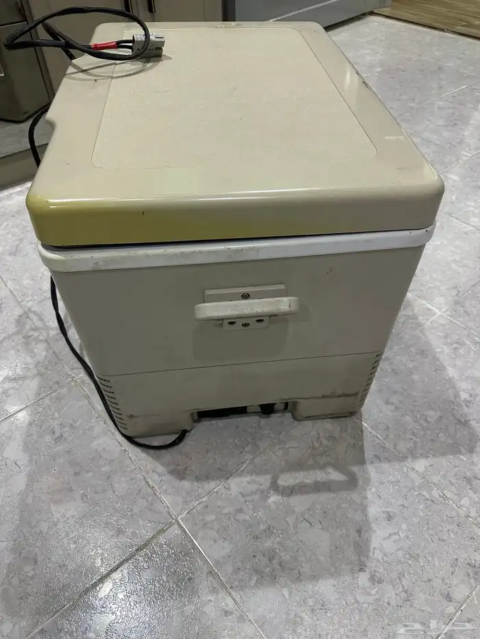 للبيع ثلاجة سياره تبريد وتجميد 5