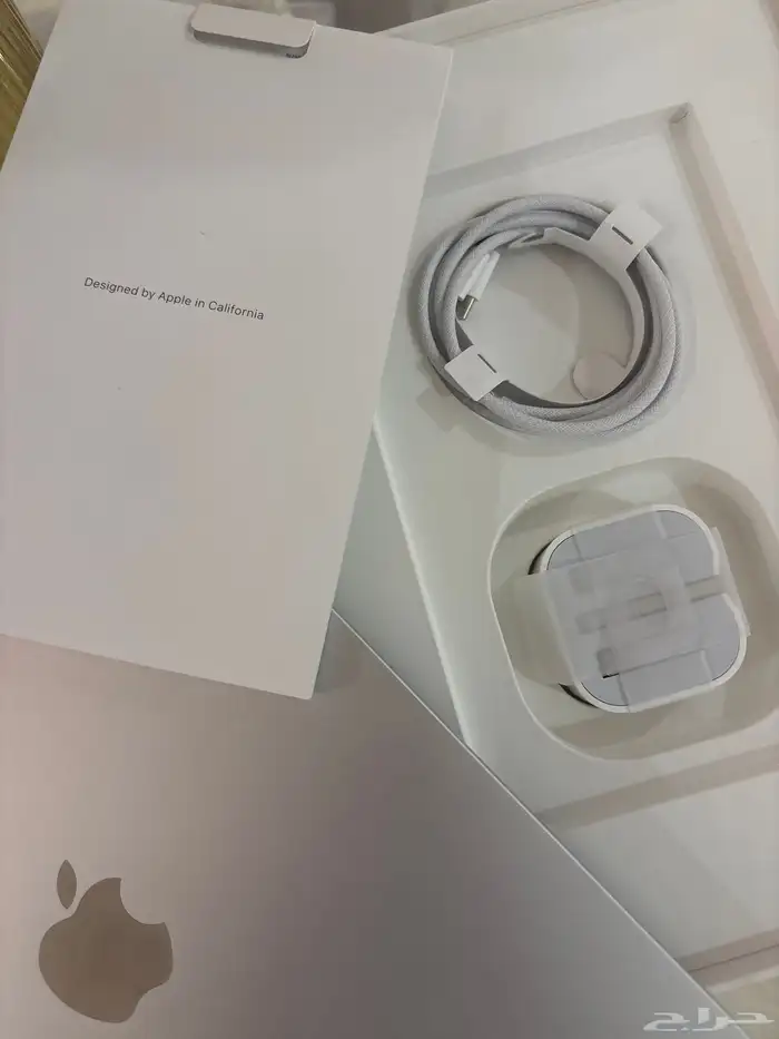 ايباد A16 شبه جديد مساحته128 شاشه 11 انش نظيف جدا 2