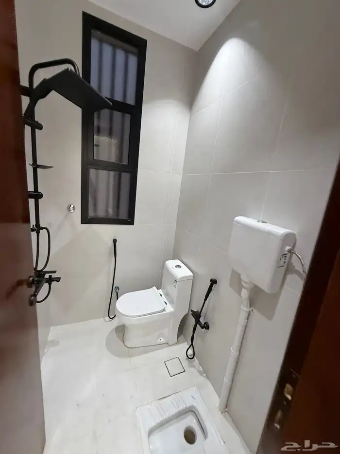 فرصه للبيع فيلا روف ب 685 الف عليها تامين وحي مكتمل الخدمات 76