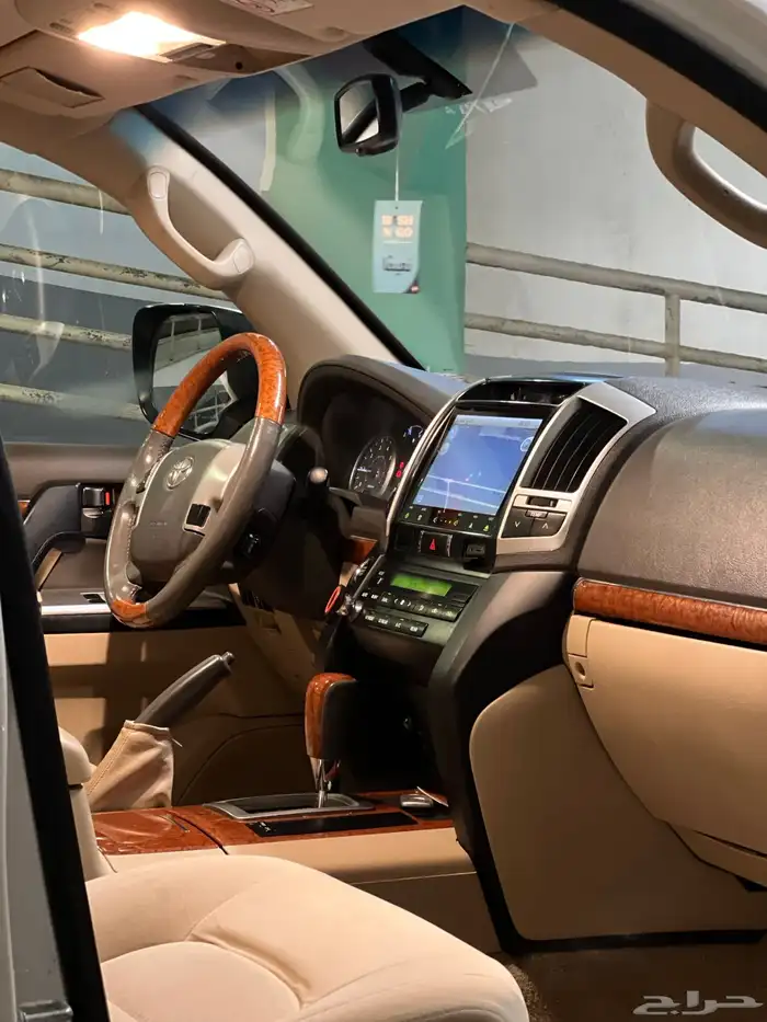 جي اكس ار v8 2015 13