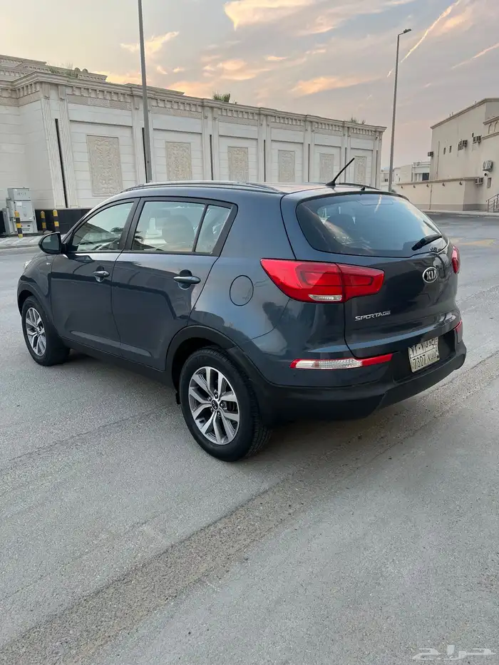 للبيع كيا سبورتاج 2016 دبل - عداد 110 الف 8
