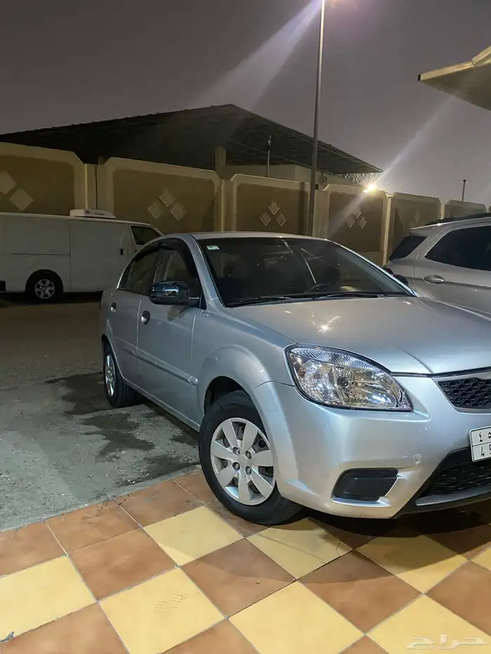 كيا ريو 2010 2