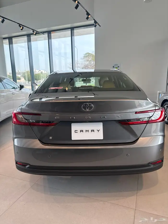 كامري 2025 ستاندر استلام فوري (بطاقة جمركية) 6