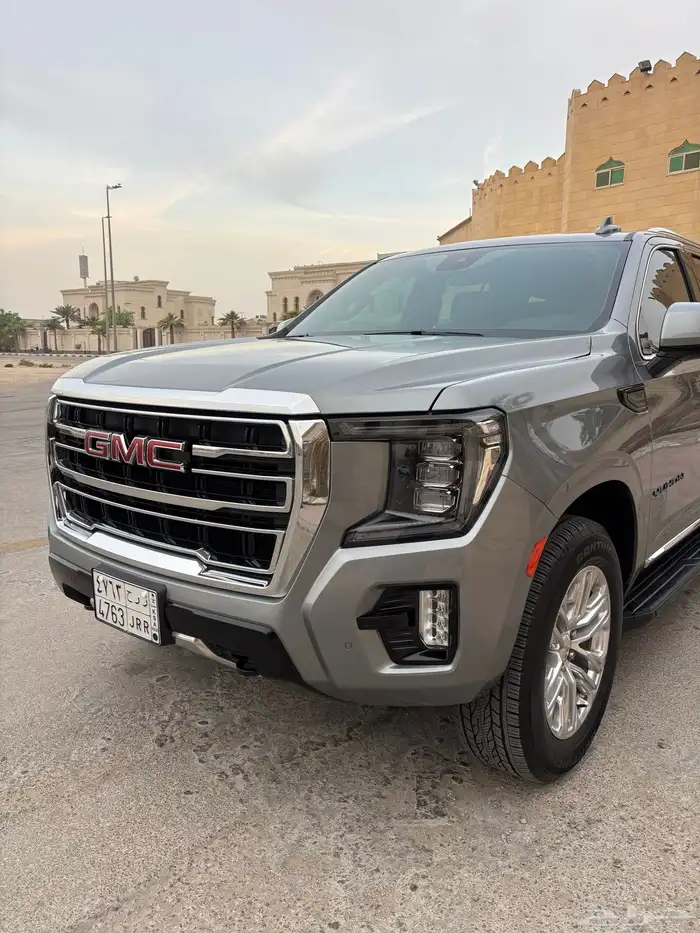 جمس يوكن 2023 SLT (مخزن) 12