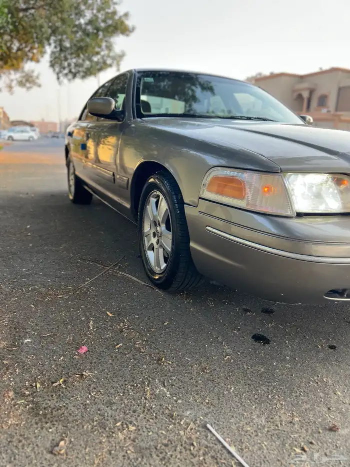 فورد فكتوريا سعودي 1