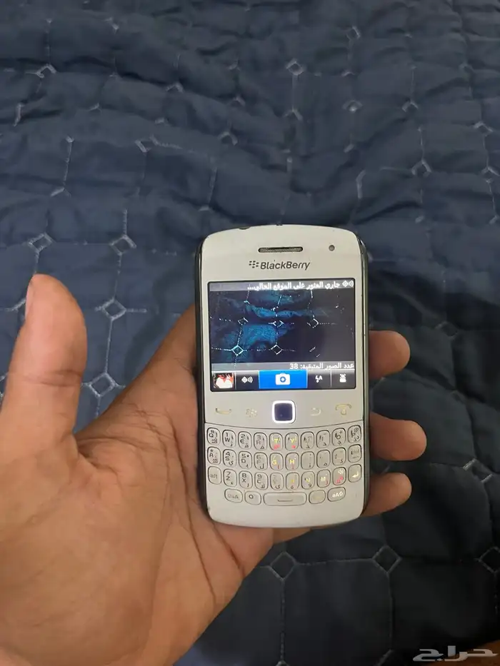 جوال من النوادر محافض عليه 6