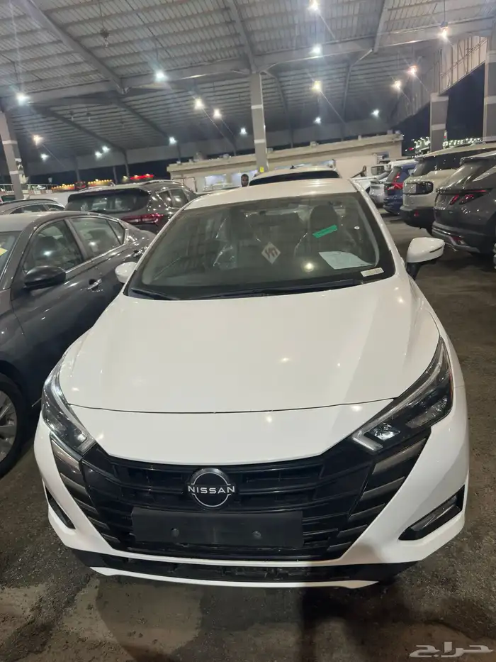 نيسان صني SL فل كامل الشكل الجديد 2024 ابيض فضي رصاصي فاتح 0