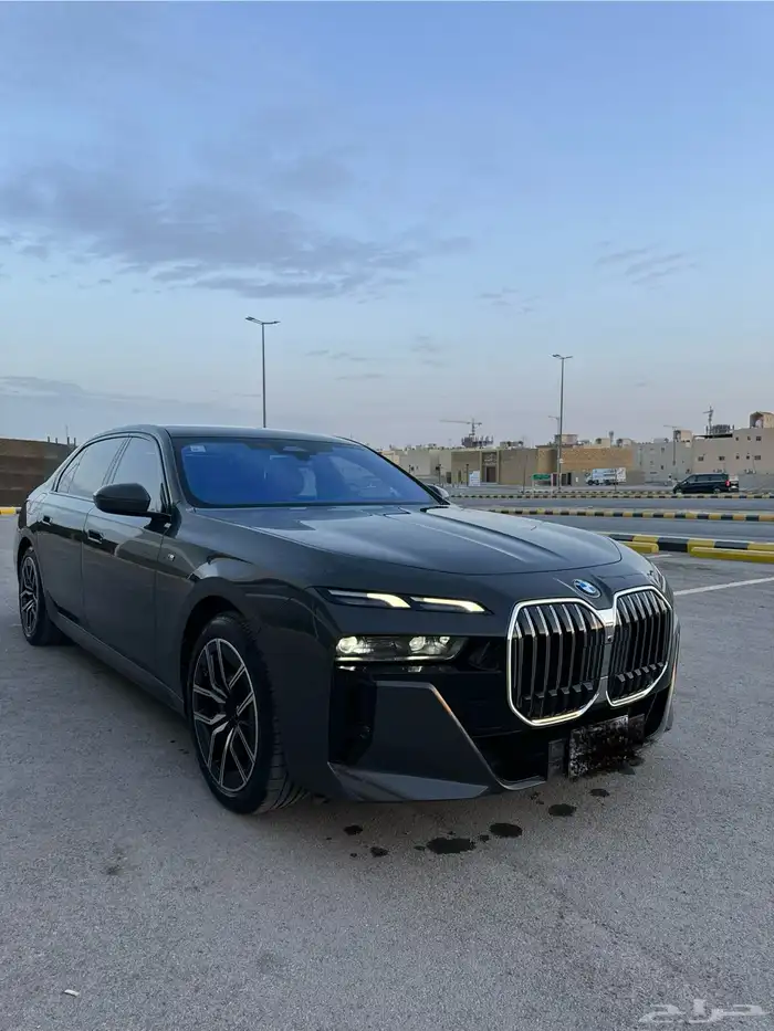 بي ام 2023 كت ام 5