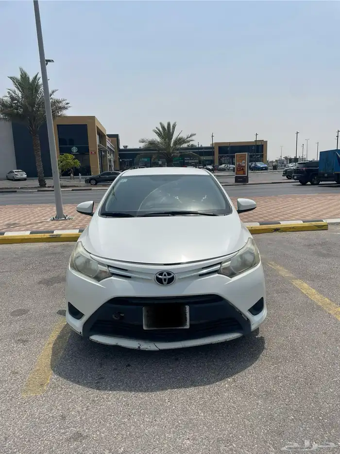 يارس 2016 أستخدام نظيف للبيع 6