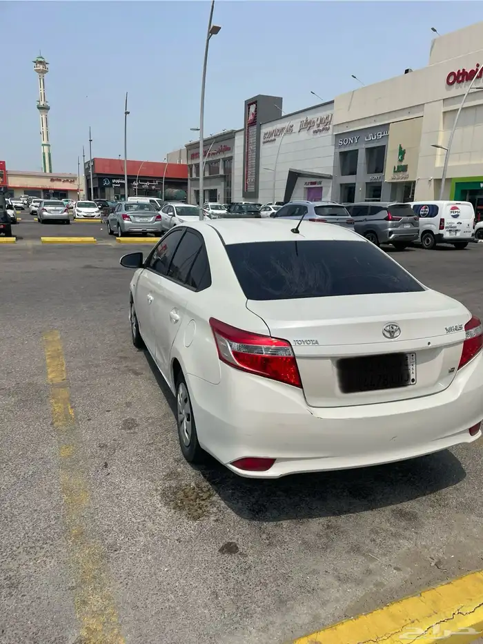 يارس 2016 أستخدام نظيف للبيع 1