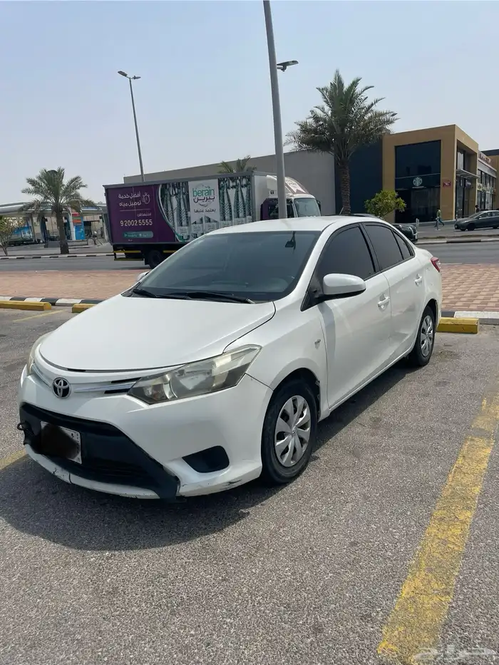 يارس 2016 أستخدام نظيف للبيع 7