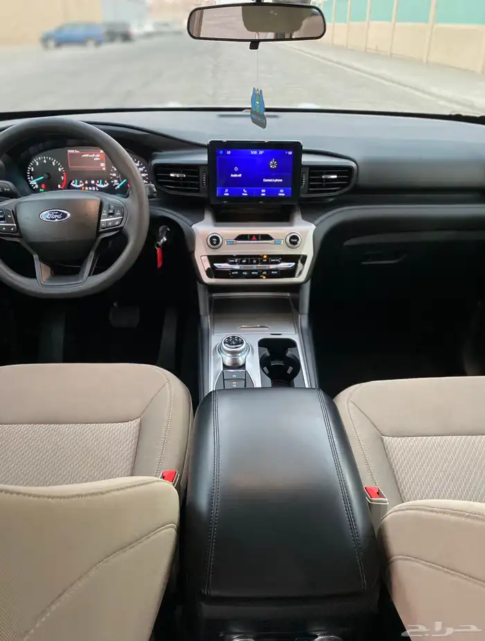 اكسبلورر 2023 ستاندر 18