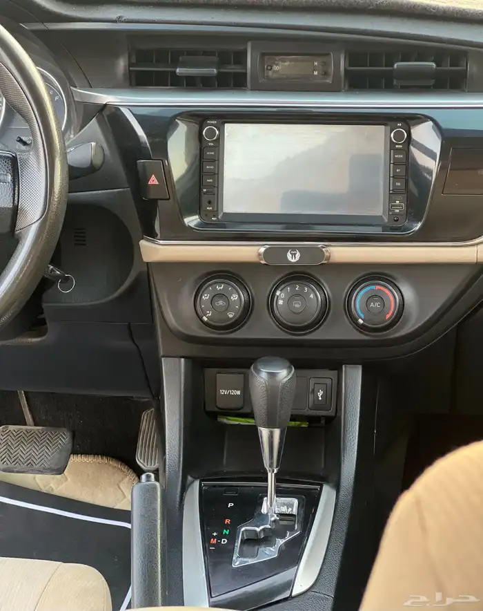 للبيع تويوتا كورلا موديل 2016 17