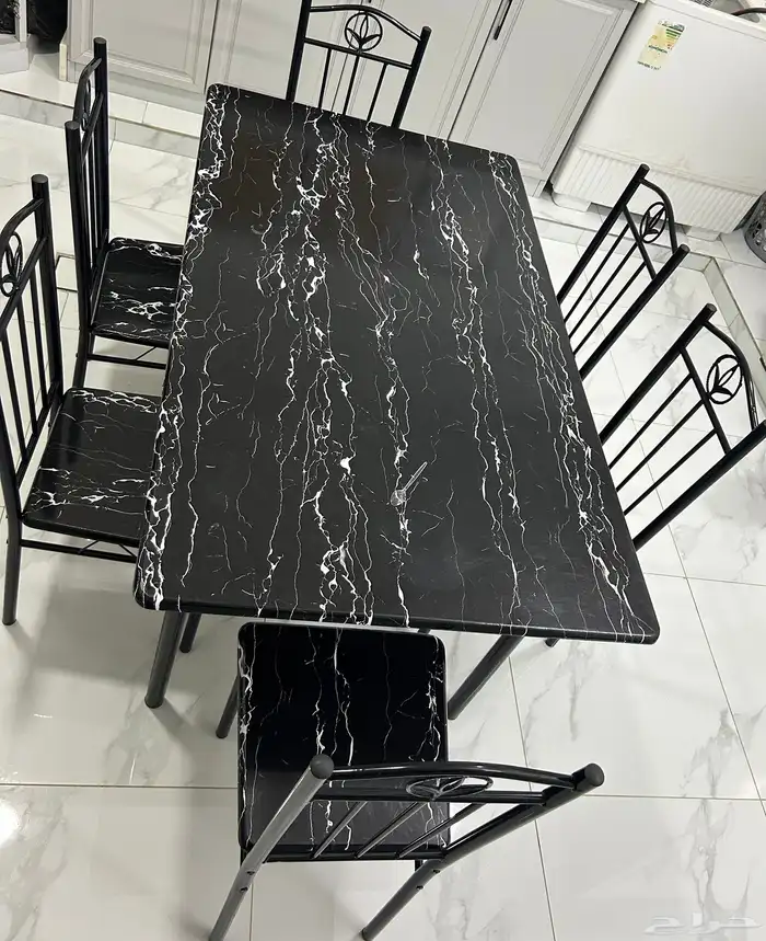 طاوله طعام 2