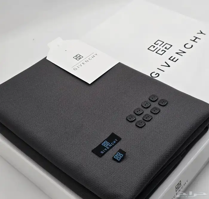 أقمشه رجاليه شتويه خليه ماركة جفنشي وماركات أخرى متنوعه 12