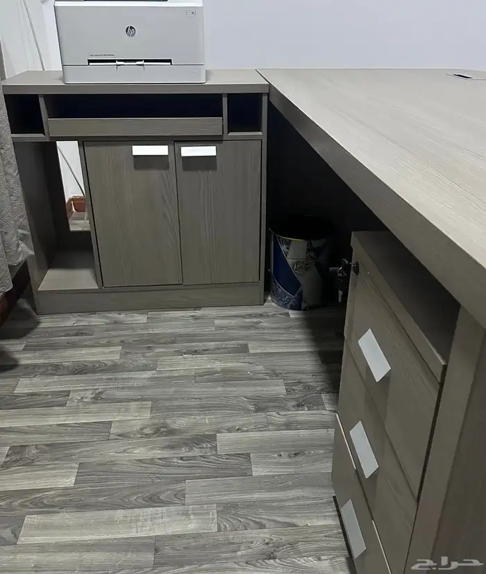 طاولة مكتب مكتبه كرسي كمدينه درج ادراج مكتبي 2