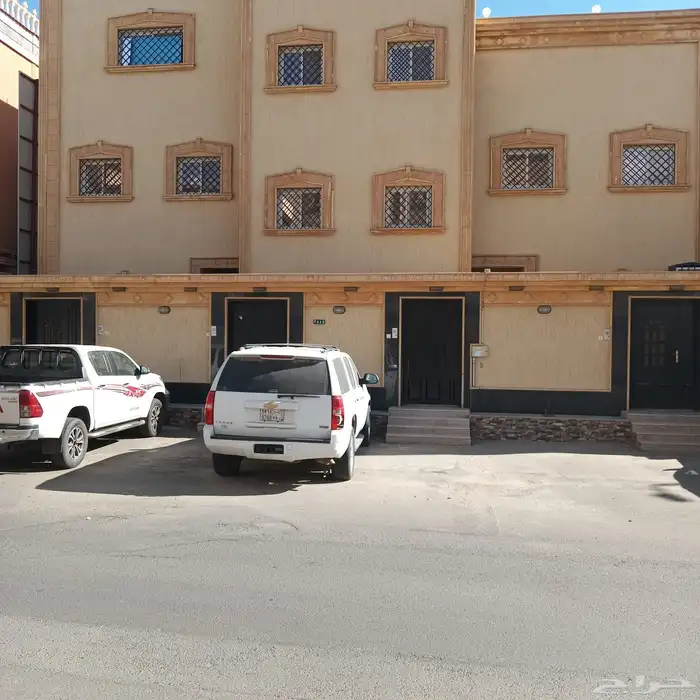 شقه للإيجار 23