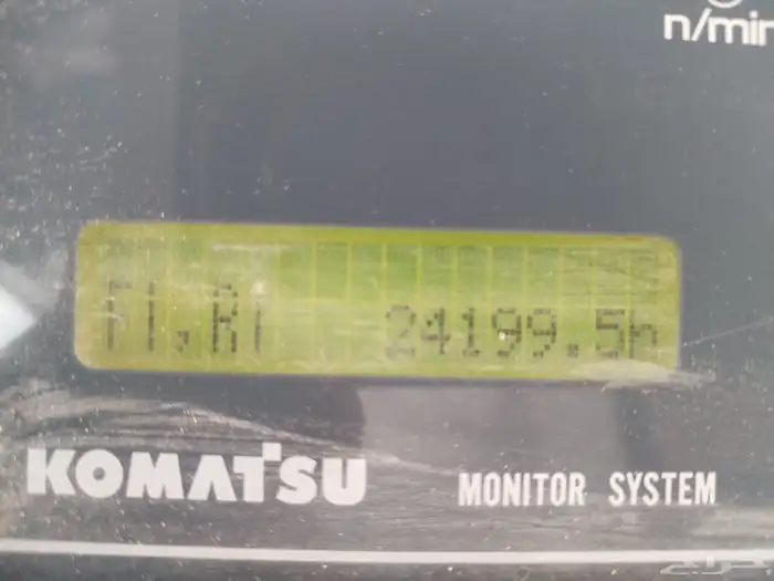 بلدوزر كوماتسو 275 للبيع 1