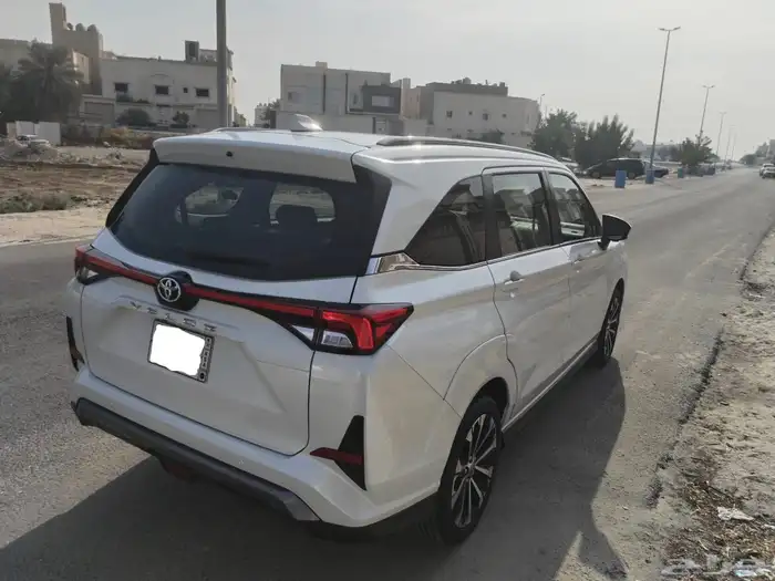 تويوتا فيلوز 2024 فل كامل 3