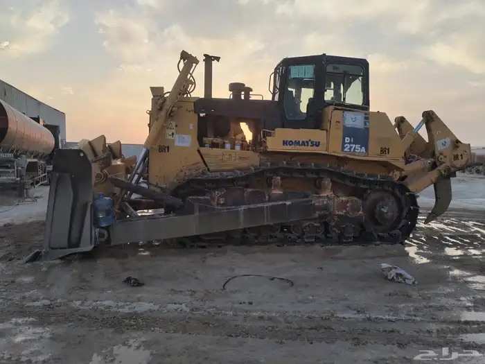 بلدوزر كوماتسو 275 للبيع 6
