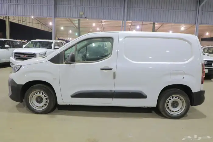 بيجو ميني فان ديزل بضاعه موديل 2025 7