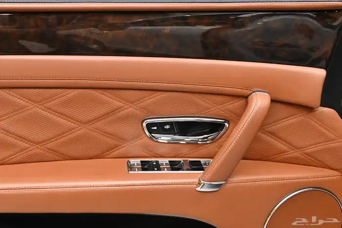 بنتلى فلاينج سبير 2016 سعودى 11