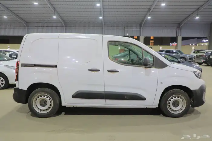 بيجو ميني فان ديزل بضاعه موديل 2025 6