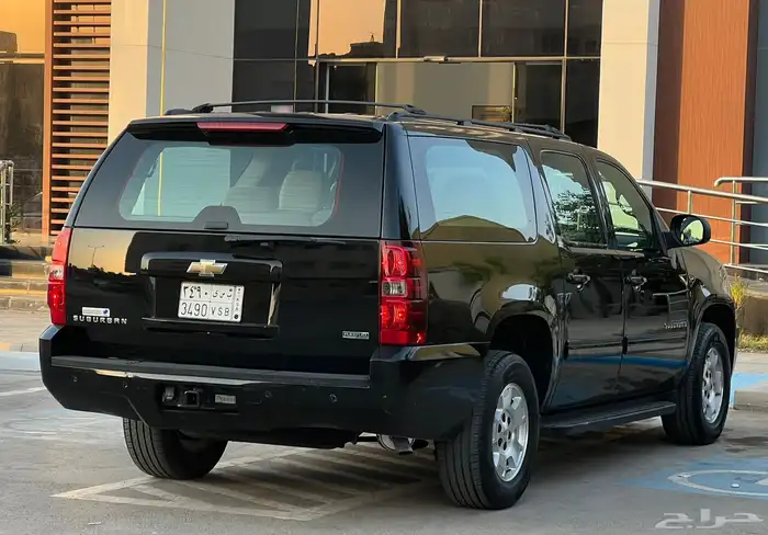 شيفرولية سوبربان 2011 (بحالة ممتازة) 5