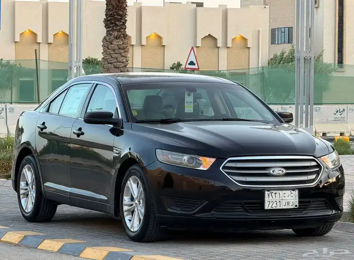 فورد تورس 2014 للمستخدم الحد 35 الف 8