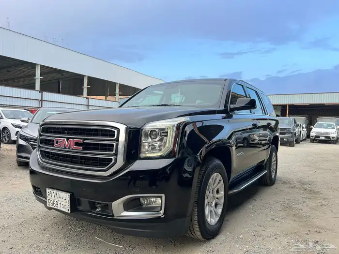 جمس يوكن 2018 بدون دبل لون اسود نظيف 0